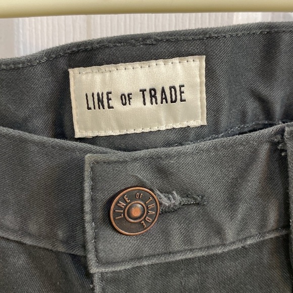 Line of Trade Men’s Slim Fit Jeans Dark Grey Size 31 Inseam 31 Outdoor - Picture 2 of 9